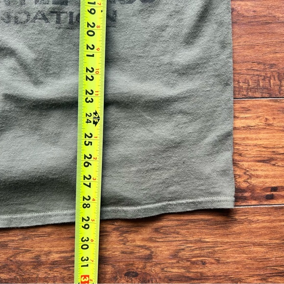 Chris Kyle Frog Foundation OD Green SEAL Shooters T-Shirt Size Medium Military - Picture 8 of 8